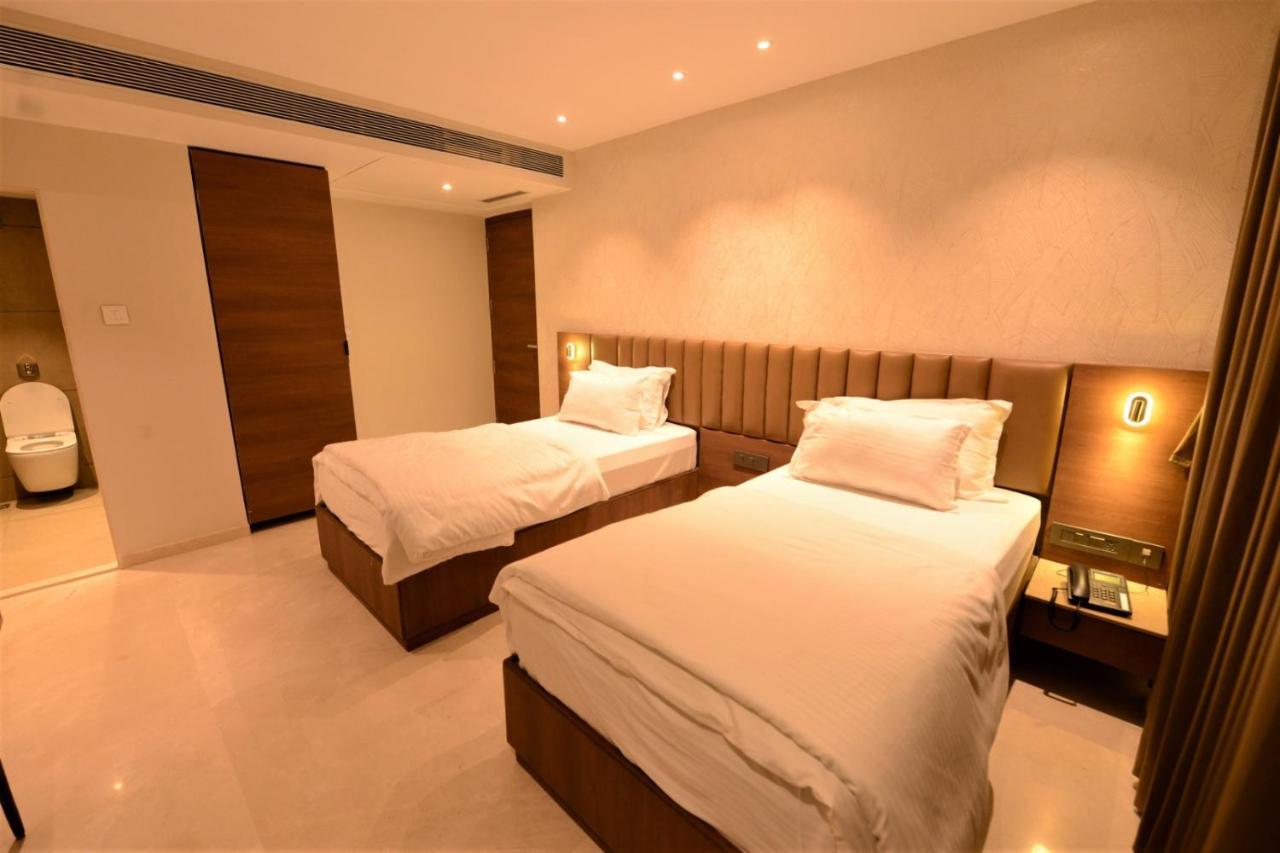 Hotel Anupam Residency — Photos 1